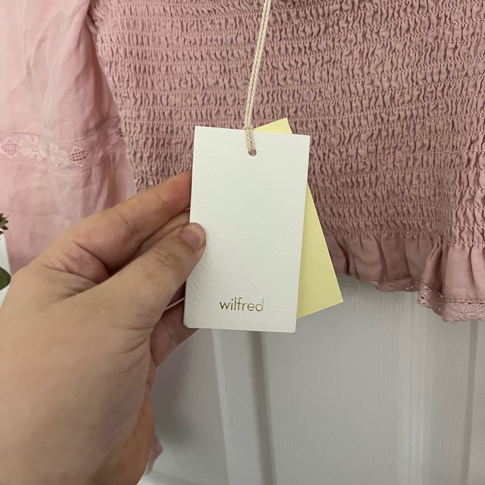 Wilfred Aritzia Pink Smocked Blouse NWT - Picture 5 of 7